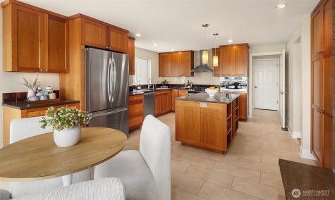 8530 54th Avenue NE Seattle WA 98115
