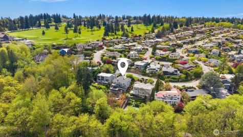 8530 54th Avenue NE Seattle WA 98115