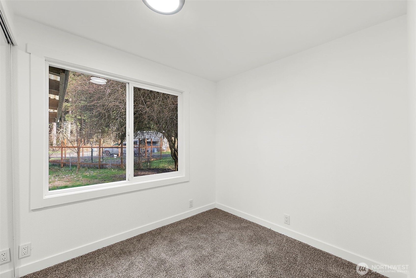21 E North Lake Drive Shelton WA 98584