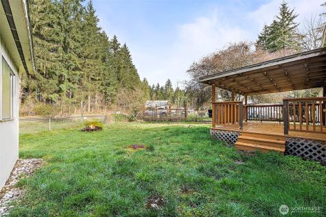 21 E North Lake Drive Shelton WA 98584