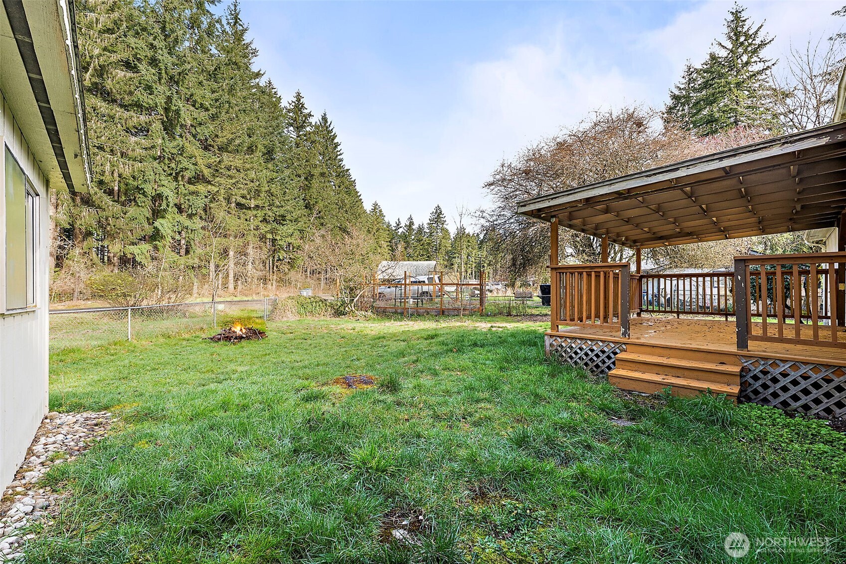 21 E North Lake Drive Shelton WA 98584