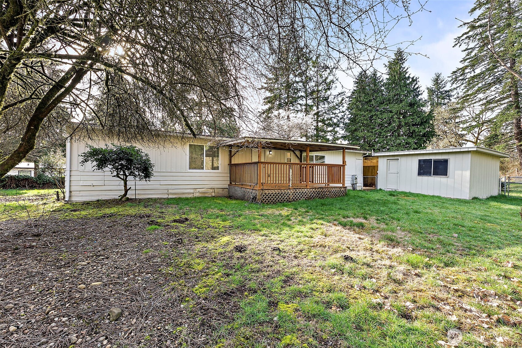 21 E North Lake Drive Shelton WA 98584