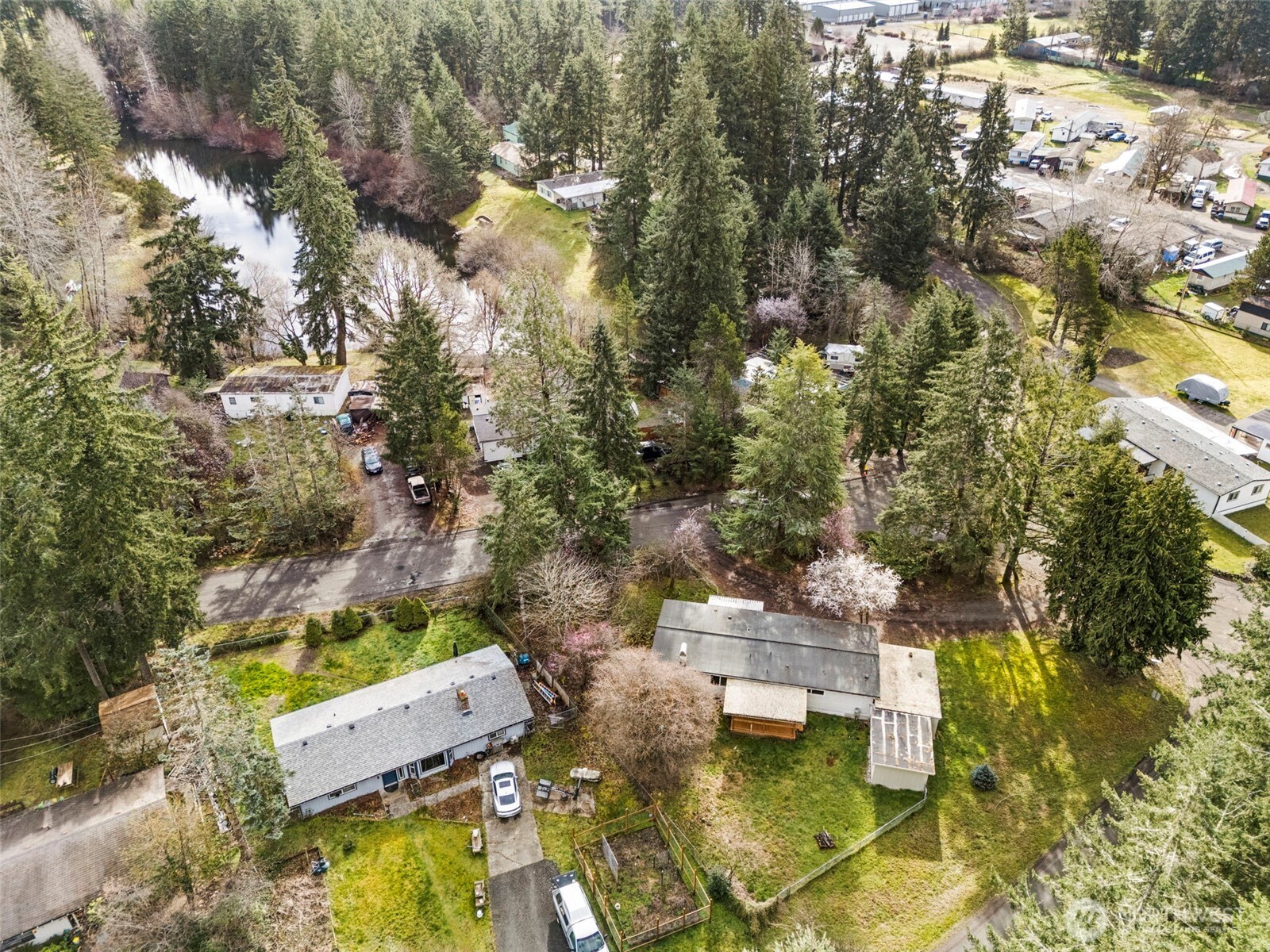 21 E North Lake Drive Shelton WA 98584