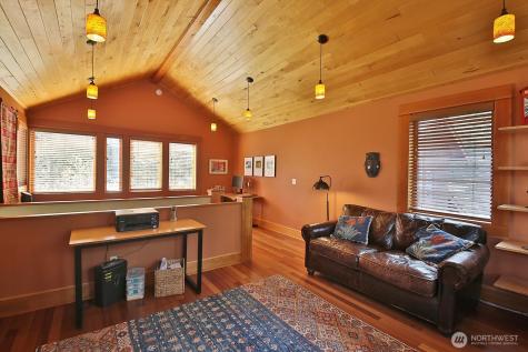 1150 Tanager Lane Greenbank WA 98253