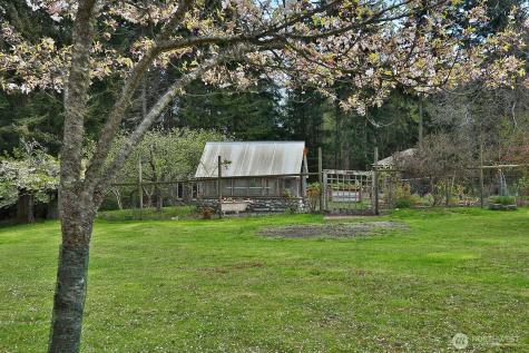 1150 Tanager Lane Greenbank WA 98253