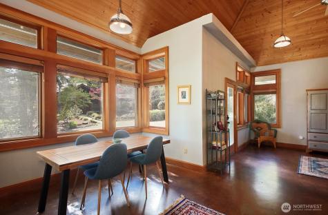 1150 Tanager Lane Greenbank WA 98253