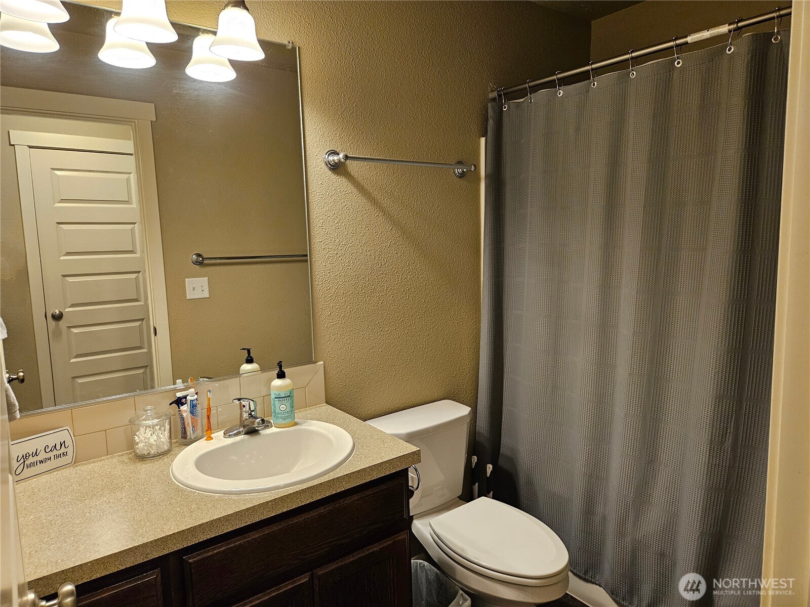4723 W Warbler Moses Lake WA 98837