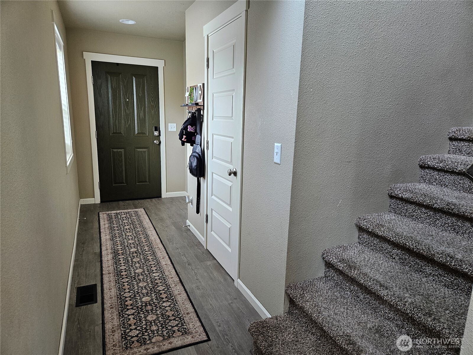 4723 W Warbler Moses Lake WA 98837