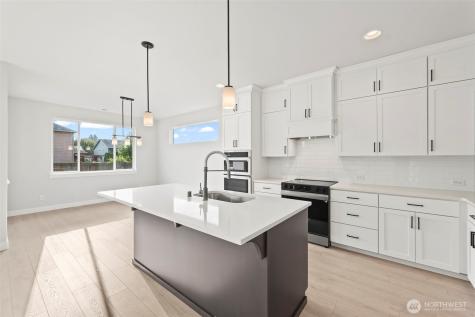 17313 82nd Avenue Ct E Puyallup WA 98375
