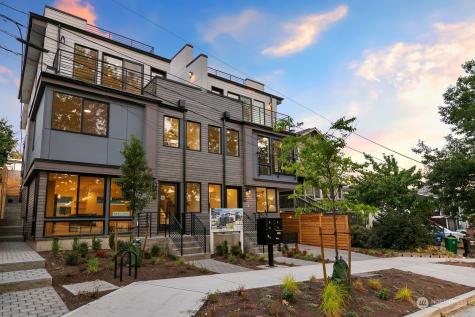 914 22nd Avenue Seattle WA 98144