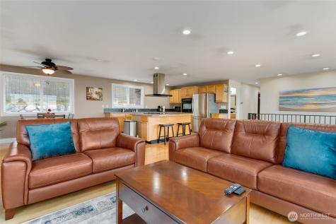5539 Frances Avenue NE Tacoma WA 98422