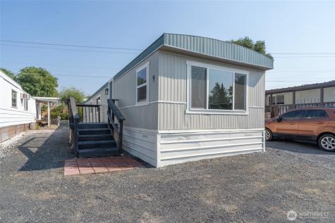 1908 W Marina Drive Moses Lake WA 98837