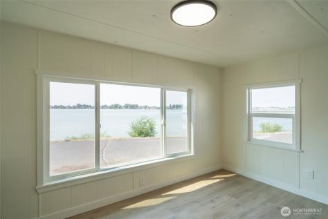 1908 W Marina Drive Moses Lake WA 98837