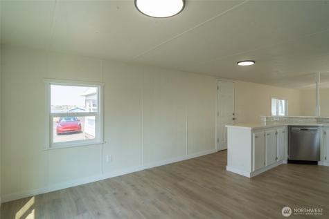 1908 W Marina Drive Moses Lake WA 98837