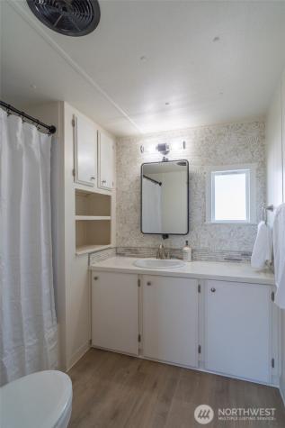 1908 W Marina Drive Moses Lake WA 98837