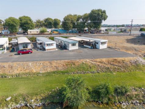 1908 W Marina Drive Moses Lake WA 98837