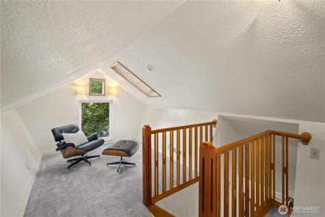 16518 Stone Avenue N Shoreline WA 98133