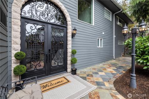 17714 SE 40th Place Bellevue WA 98008