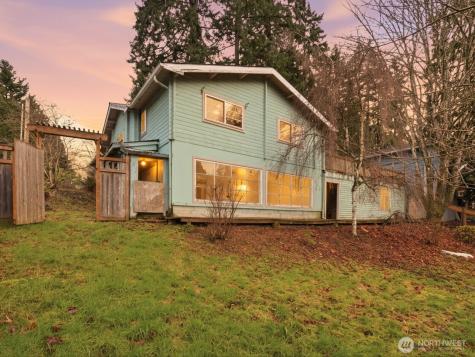 10271 148th Avenue SE Renton WA 98059