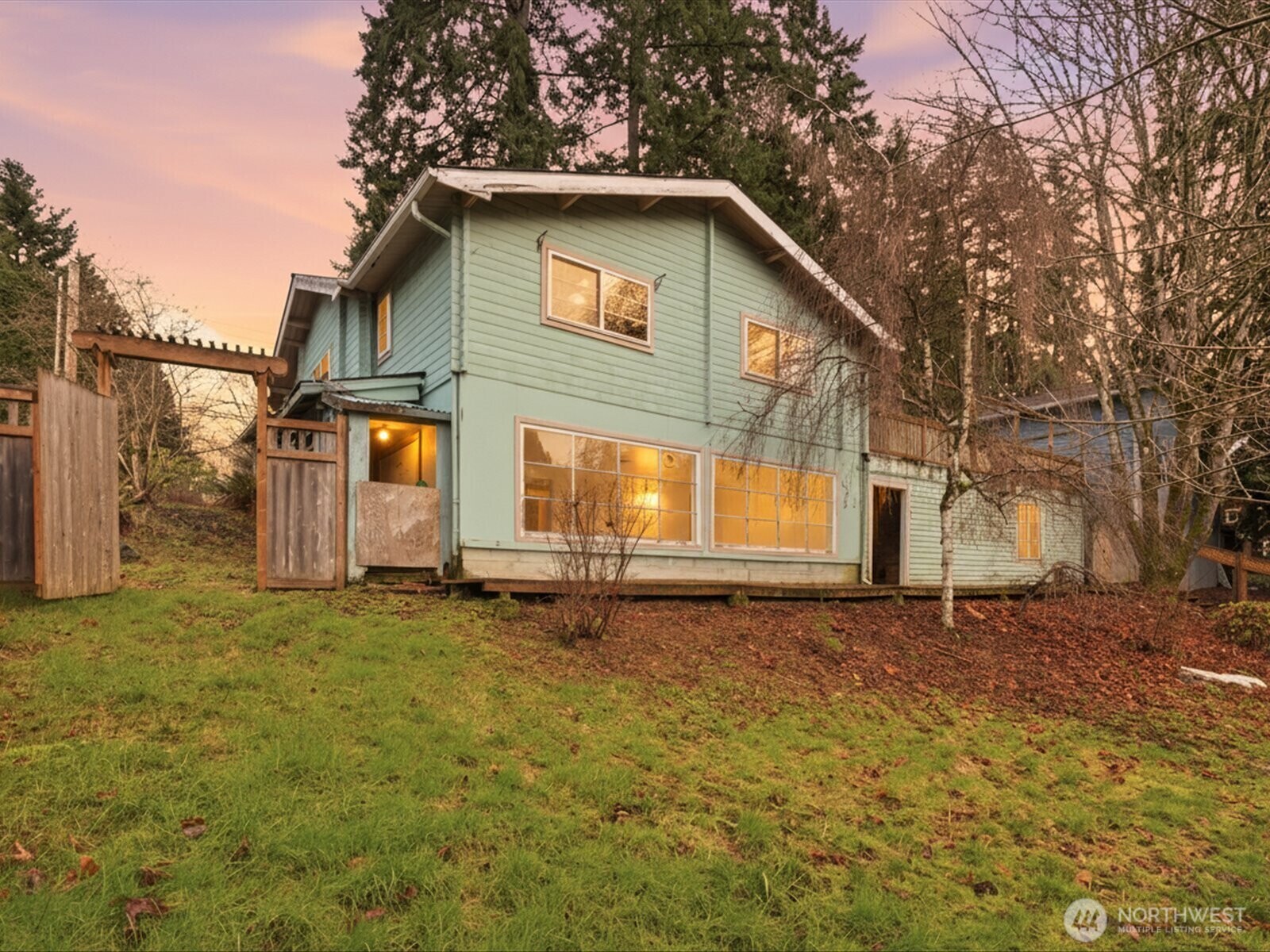 10271 148th Avenue SE Renton WA 98059