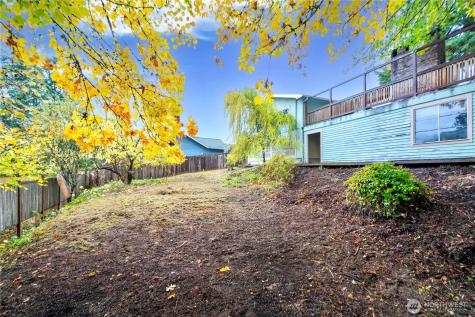 10271 148th Avenue SE Renton WA 98059
