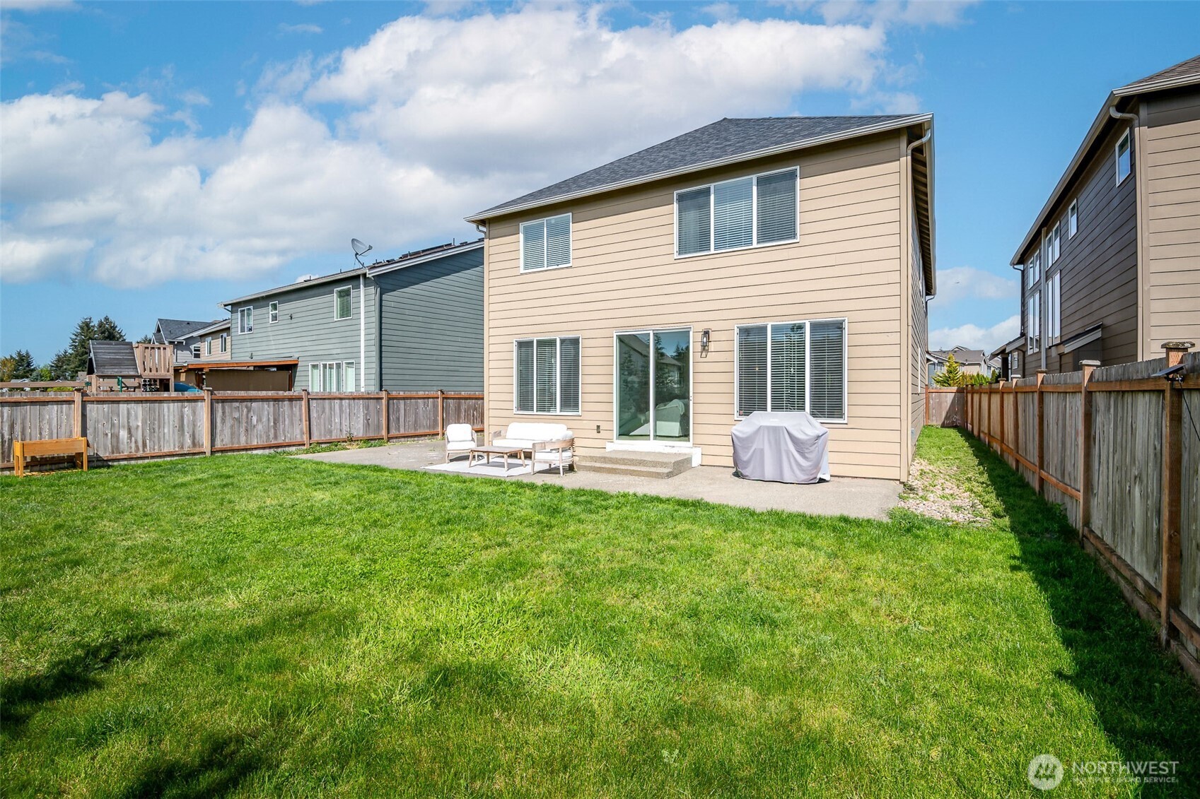 19012 105th Avenue E Puyallup WA 98374