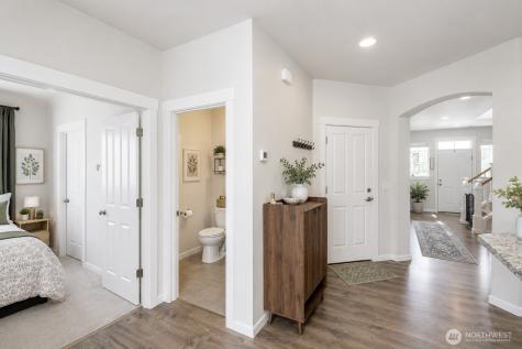 19012 105th Avenue E Puyallup WA 98374