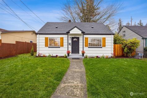 827 Hawthorne Tacoma WA 98465