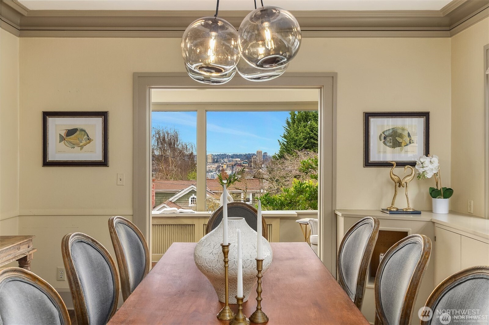 1208 E Newton Street Seattle WA 98102