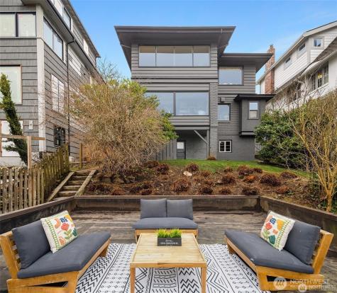 1208 E Newton Street Seattle WA 98102