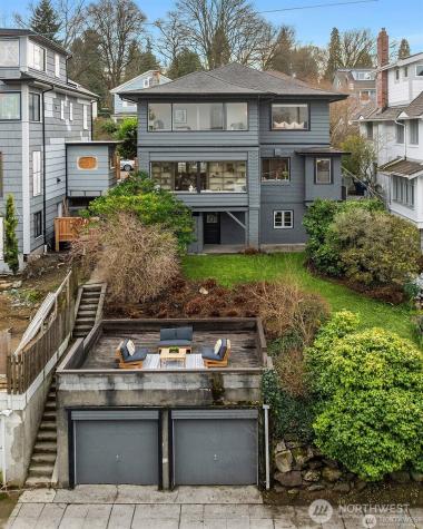 1208 E Newton Street Seattle WA 98102
