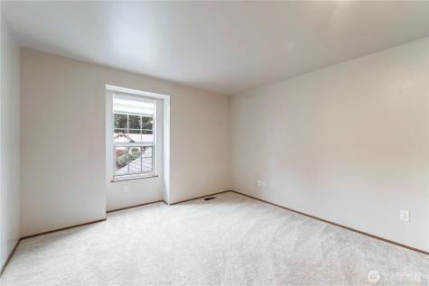 9614 175th Street Court East Puyallup WA 98375
