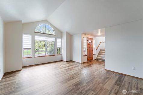 9614 175th Street Court East Puyallup WA 98375