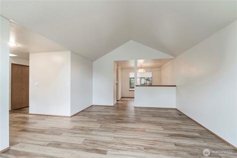 9614 175th Street Court East Puyallup WA 98375