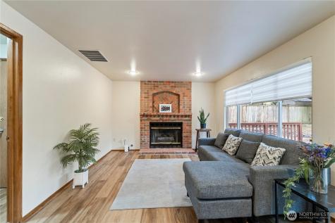 9614 175th Street Court East Puyallup WA 98375