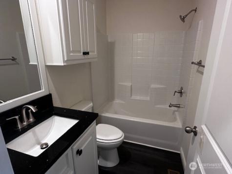 2101 324th Street Federal Way WA 98003