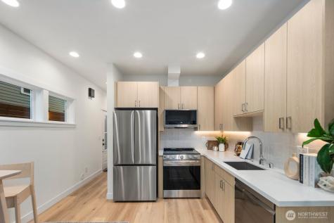 1004 48th Street Seattle WA 98103