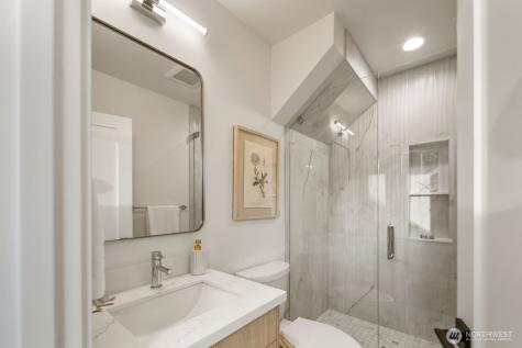 1004 48th Street Seattle WA 98103