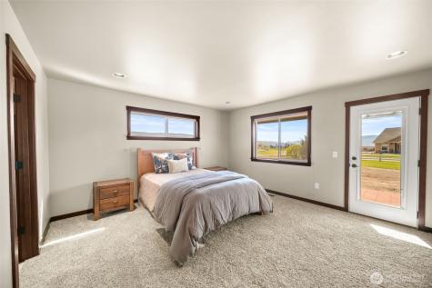 229 Sun Valley Drive Wenatchee WA 98801