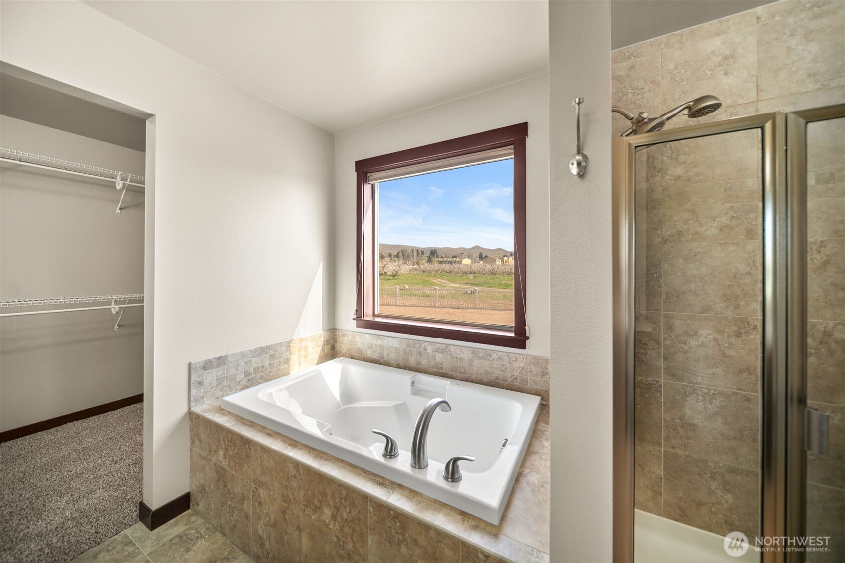 229 Sun Valley Drive Wenatchee WA 98801