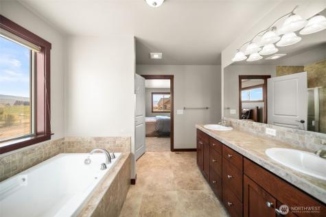 229 Sun Valley Drive Wenatchee WA 98801