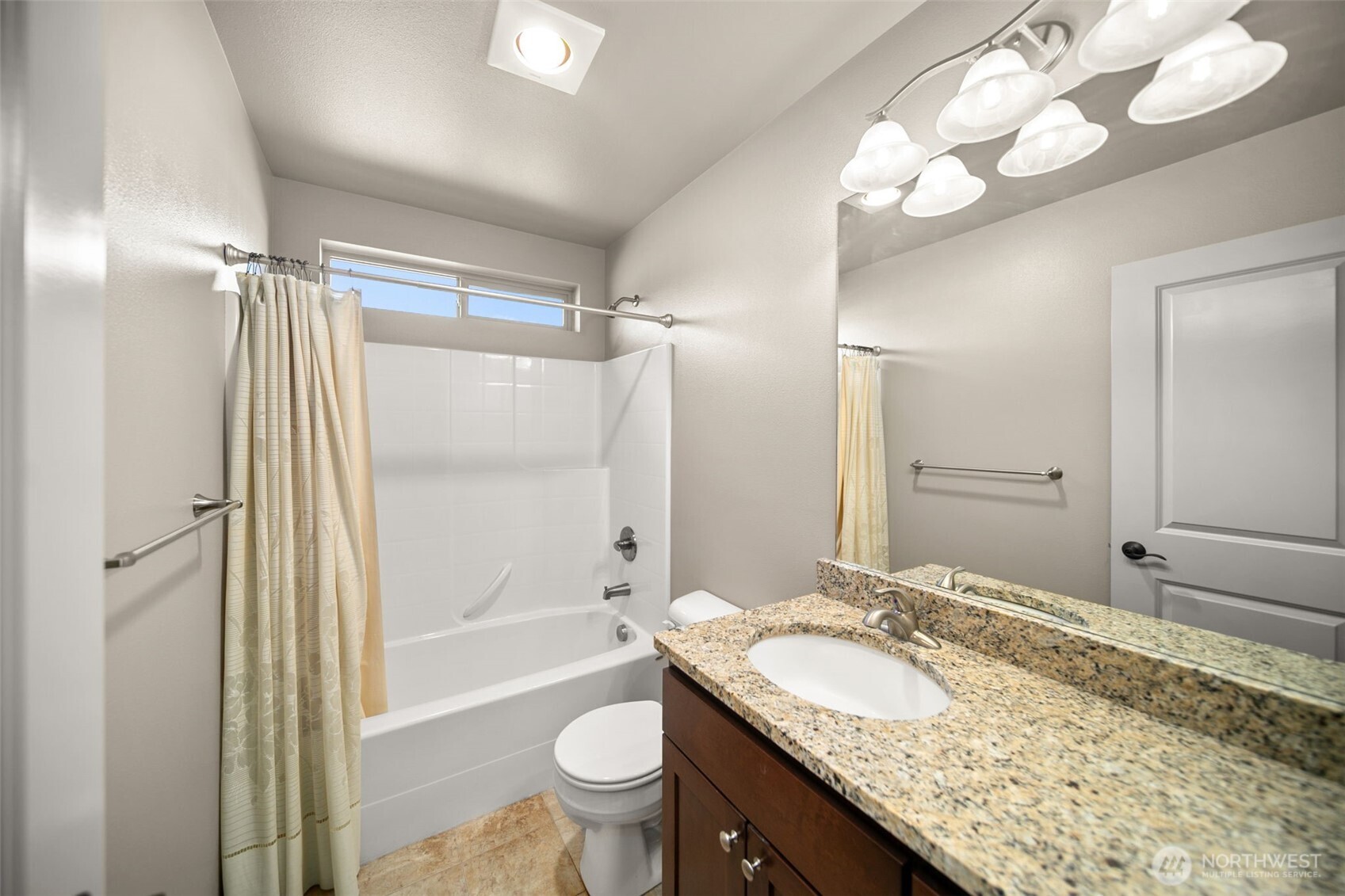 229 Sun Valley Drive Wenatchee WA 98801