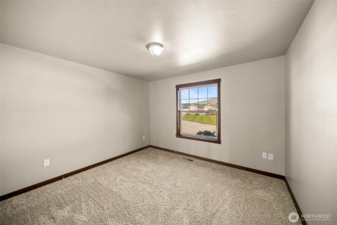 229 Sun Valley Drive Wenatchee WA 98801