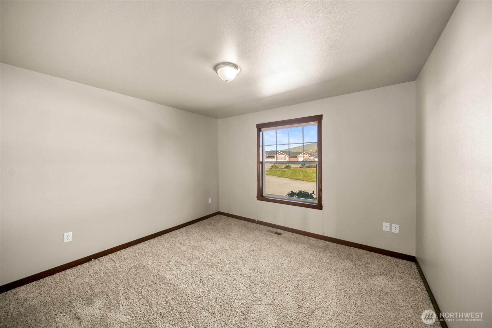 229 Sun Valley Drive Wenatchee WA 98801