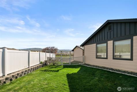 229 Sun Valley Drive Wenatchee WA 98801