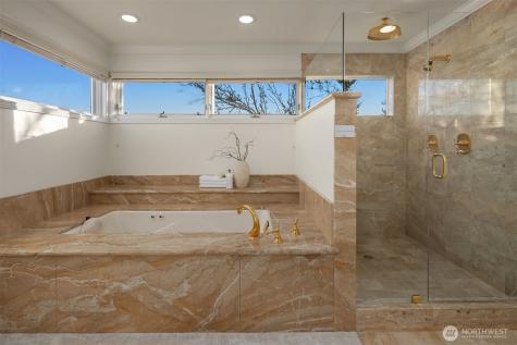 7 10th Avenue Kirkland WA 98033