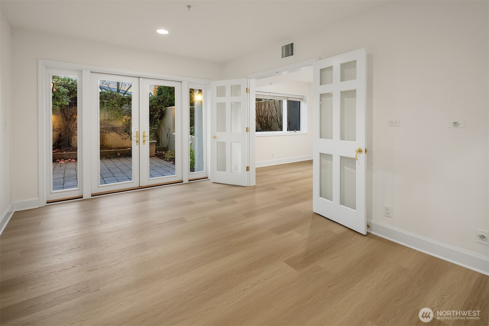 7 10th Avenue Kirkland WA 98033