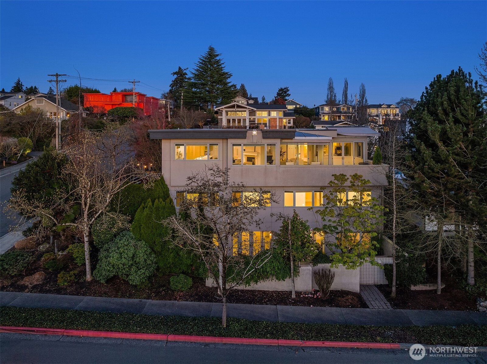 7 10th Avenue Kirkland WA 98033