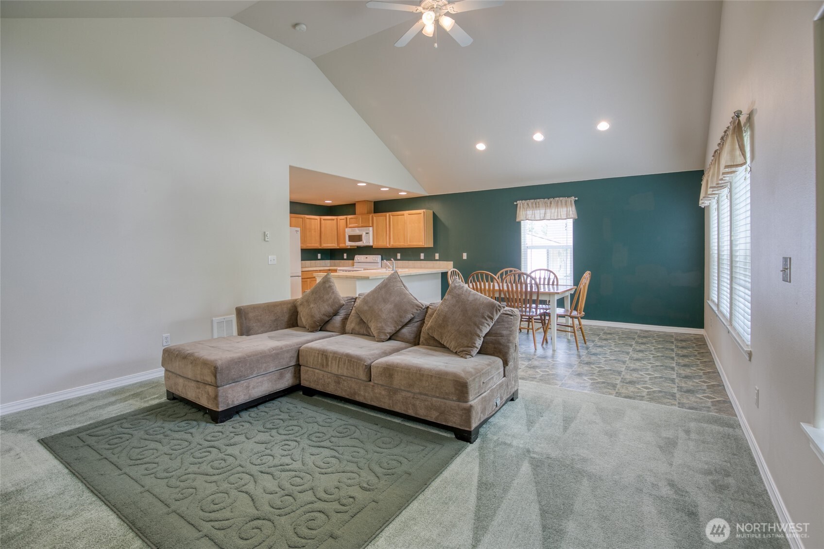 899 Wawona Avenue SW Ocean Shores WA 98569