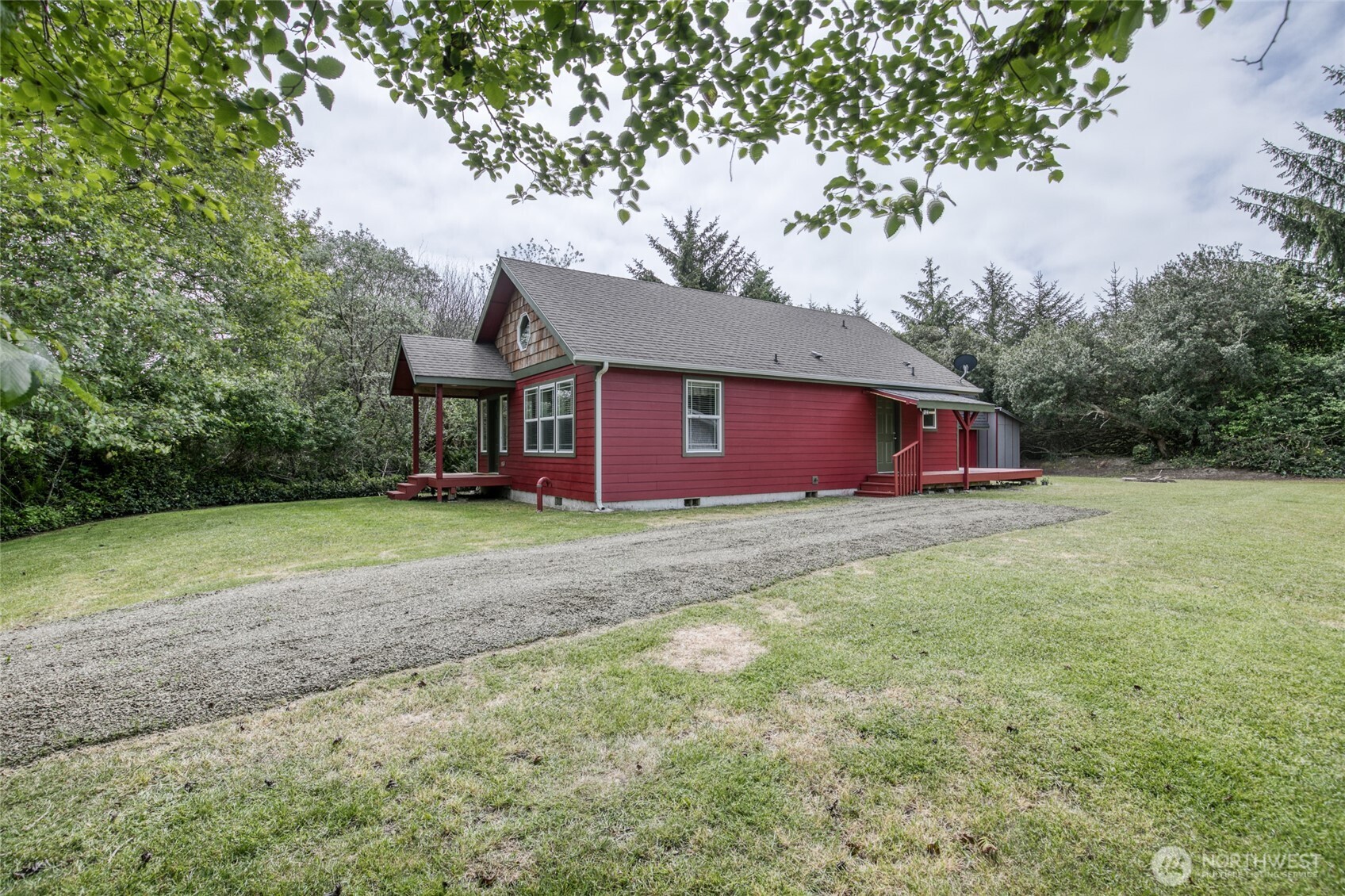 899 Wawona Avenue SW Ocean Shores WA 98569